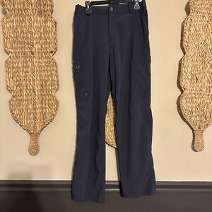Pewter Cherokee Infinity men’s modern fit scrub pants. Medium.